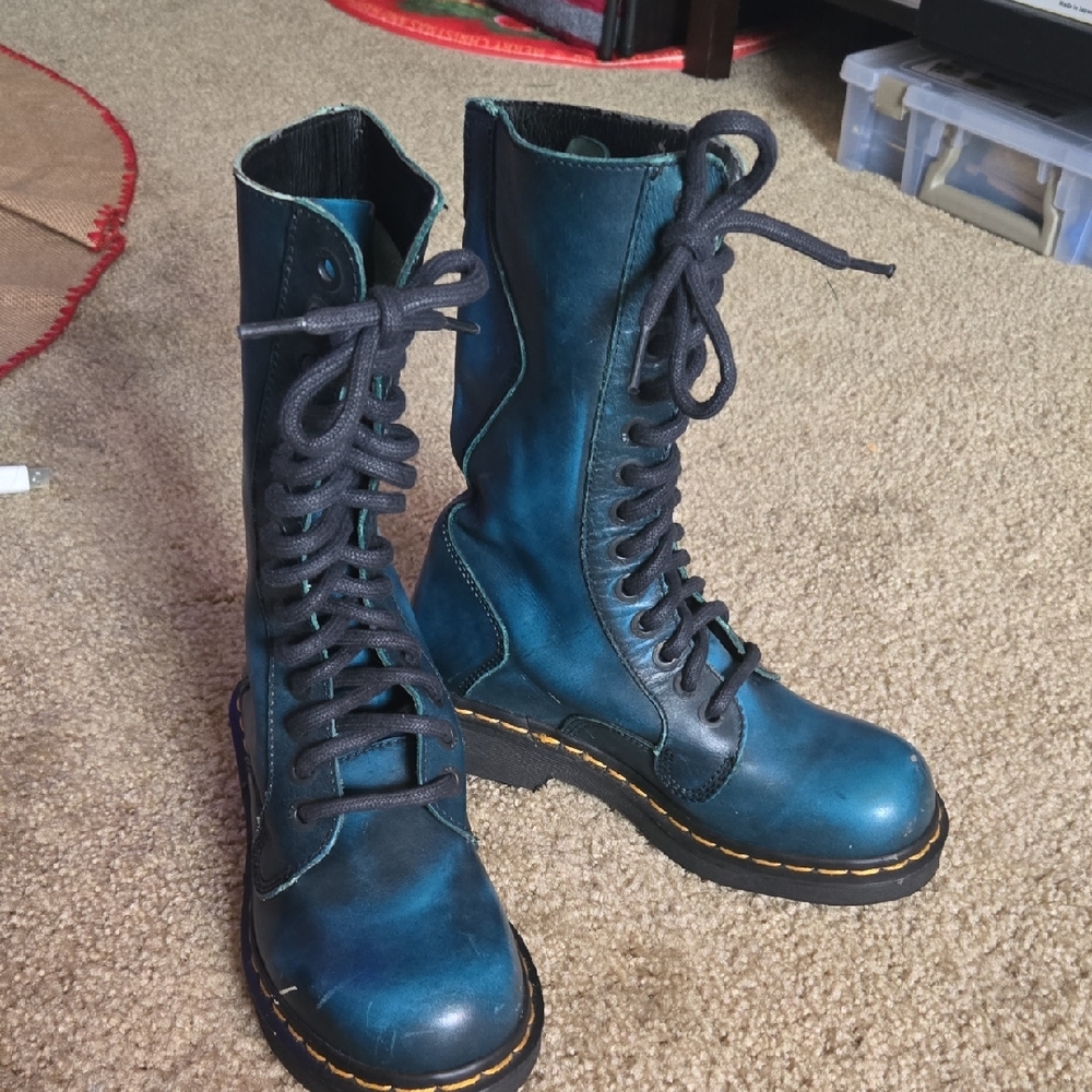 Vintage 14 Eyelette Blue Dr. Martens Boots Uk 4, Womens 6 Punk Goth
